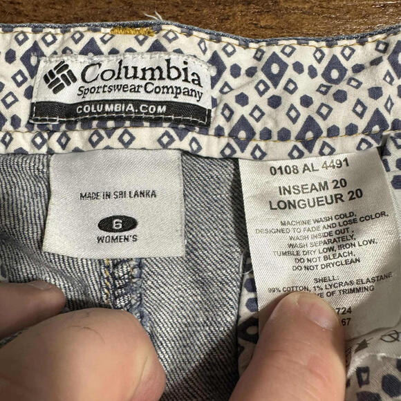 Columbia Women’s Capri Blue Jeans Medium Wash Size 6 EUC - Picture 5 of 7
